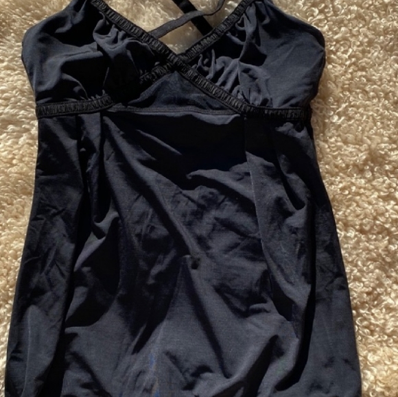 Lululemon top black - Picture 3 of 5